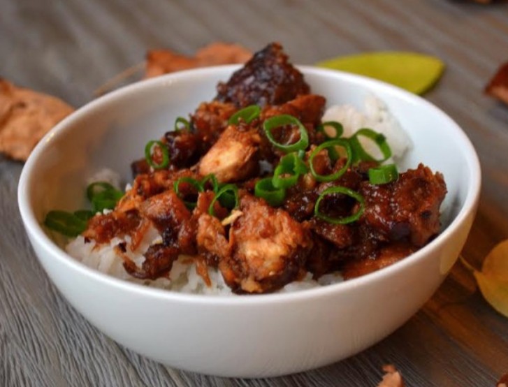 How to Make Slow Cooker Sweet and Sour Chicken [Step-by-Step Guide]