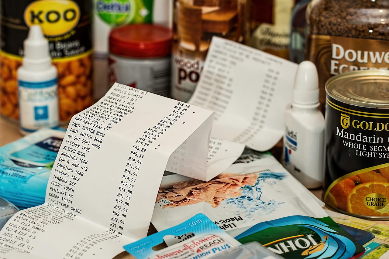 Save Money at the Grocery Store: 12 Simple Strategies That Work