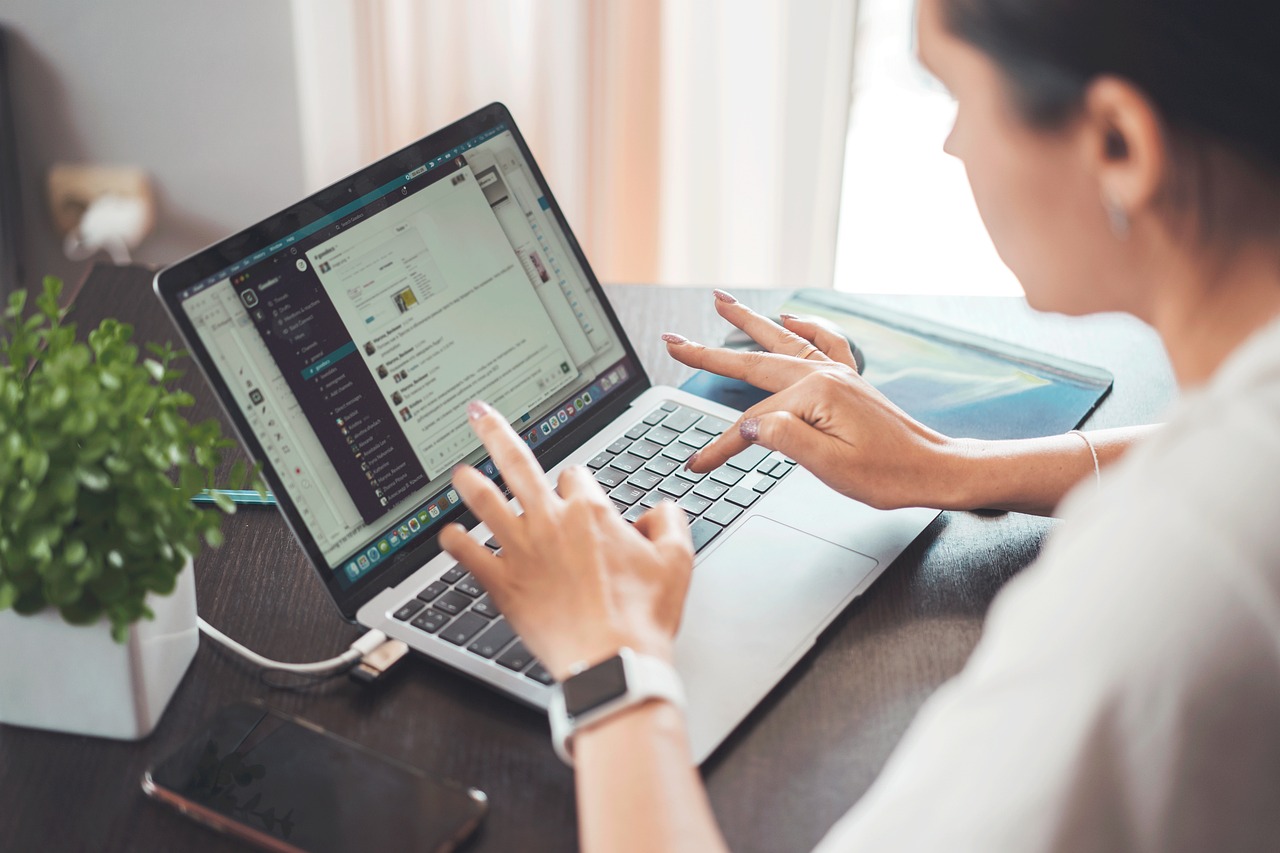 Side Hustles that will Make You Extra Money
