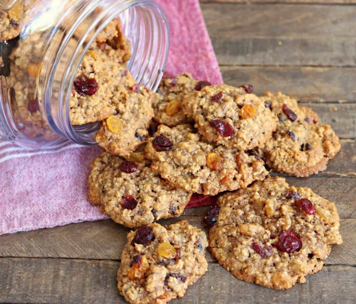 How to Make Chewy Oatmeal Cookies Every Time